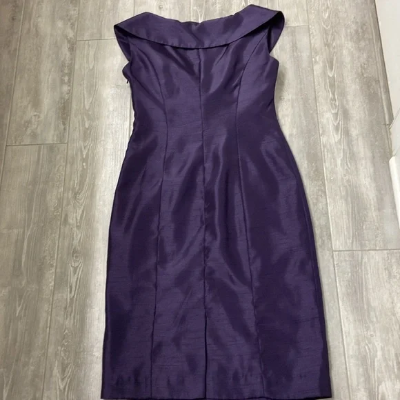 Jones New York dress size 4. - Picture 6 of 10